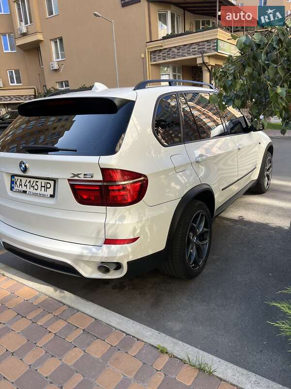 Позашляховик / Кросовер BMW X5 2012 в Києві