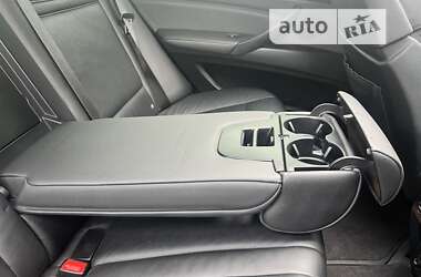 Позашляховик / Кросовер BMW X5 2011 в 