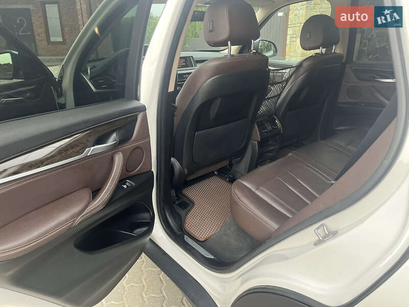 Позашляховик / Кросовер BMW X5 2015 в Хмельницькому