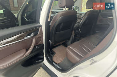 Внедорожник / Кроссовер BMW X5 2015 в 