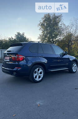 Внедорожник / Кроссовер BMW X5 2013 в 
