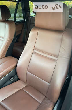 Внедорожник / Кроссовер BMW X5 2013 в 
