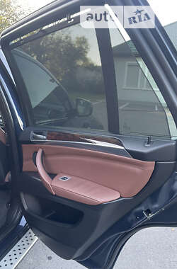Внедорожник / Кроссовер BMW X5 2013 в 