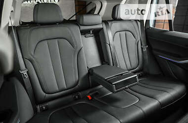 Внедорожник / Кроссовер BMW X5 2021 в 