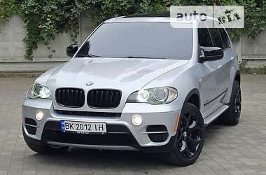 Внедорожник / Кроссовер BMW X5 2010 в Ровно