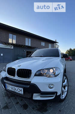 Позашляховик / Кросовер BMW X5 2008 в Чернівцях