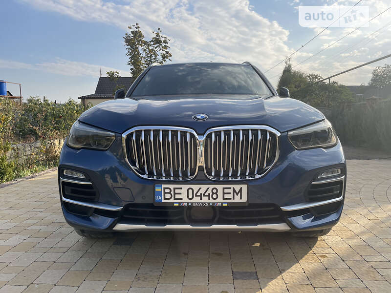 Внедорожник / Кроссовер BMW X5 2018 в Николаеве