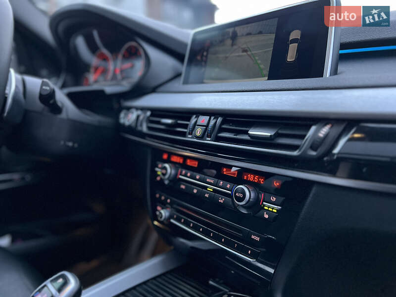 Внедорожник / Кроссовер BMW X5 2014 в Ровно