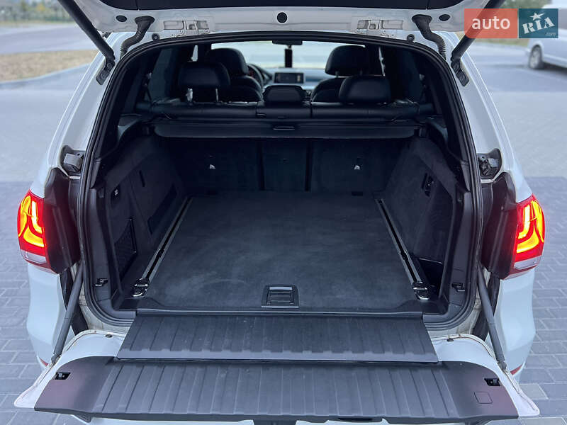 Внедорожник / Кроссовер BMW X5 2014 в Ровно