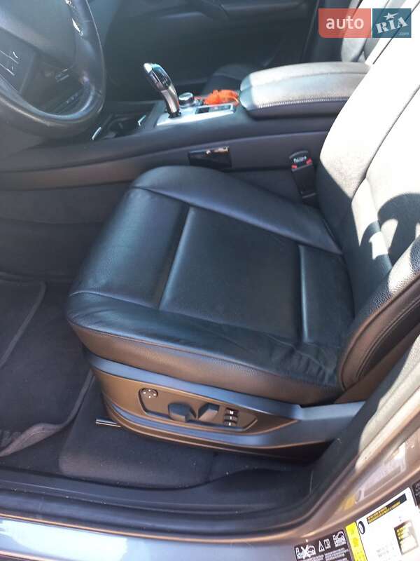 Внедорожник / Кроссовер BMW X5 2010 в Киеве