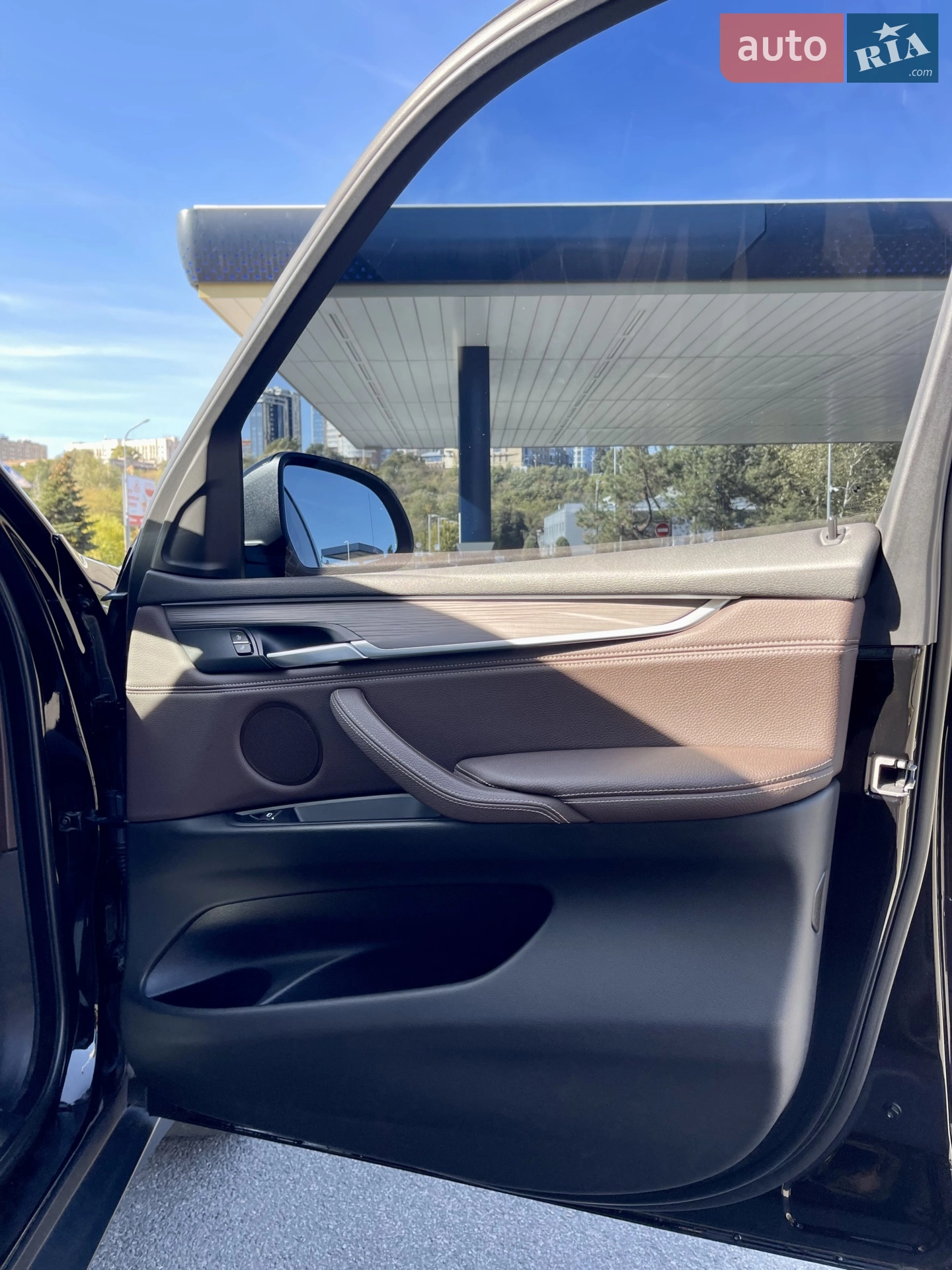 2017 BMW X5 - мініатюра 24