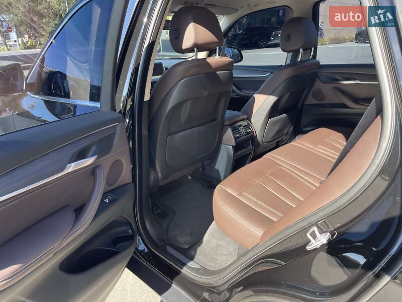 Внедорожник / Кроссовер BMW X5 2017 в Днепре