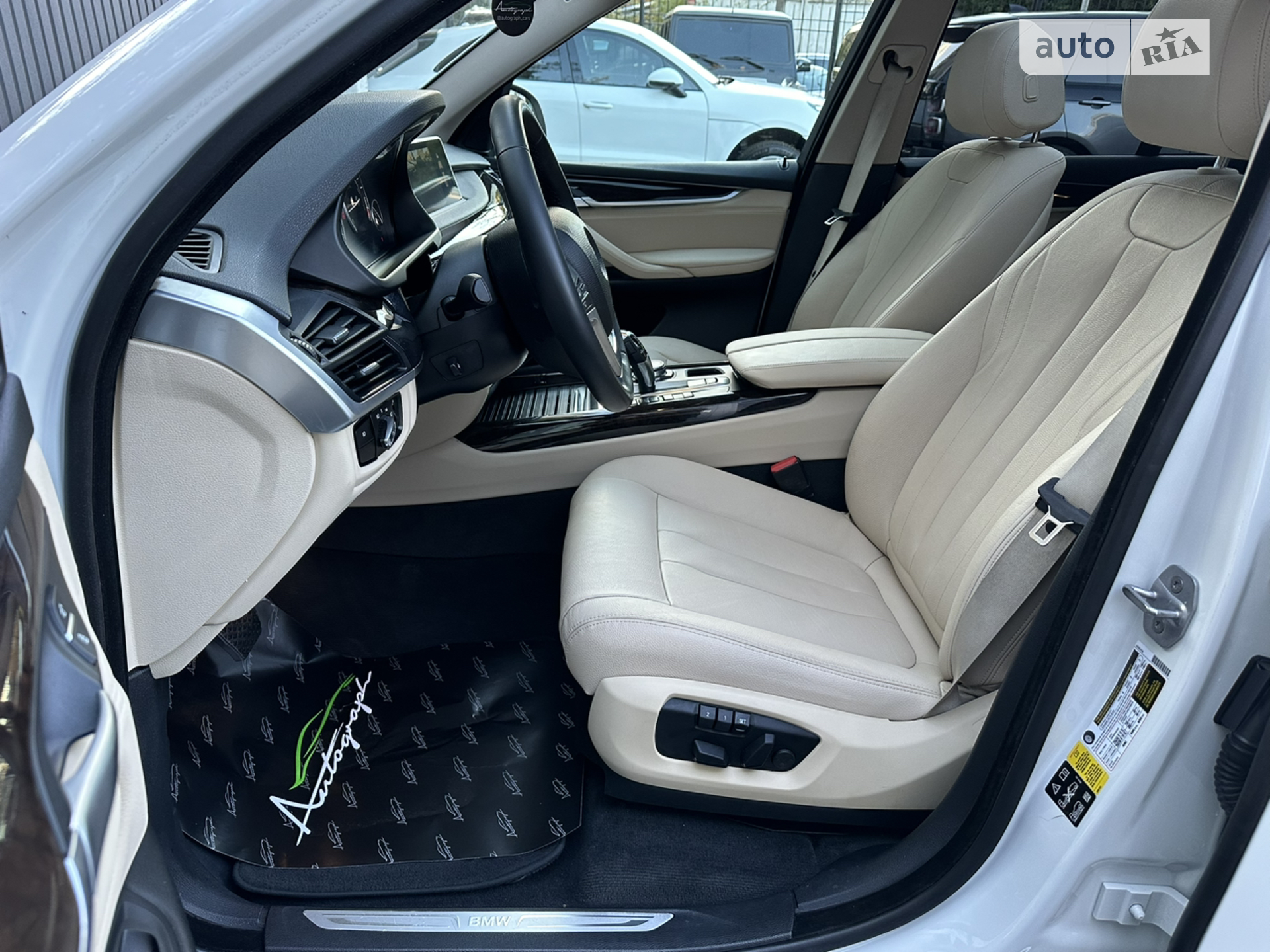 2015 BMW X5 - мініатюра 21