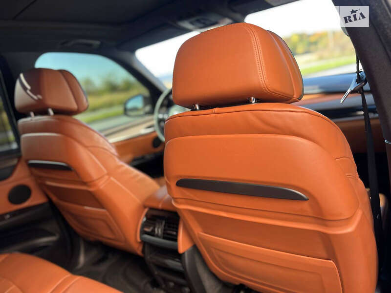 Позашляховик / Кросовер BMW X5 2015 в Львові