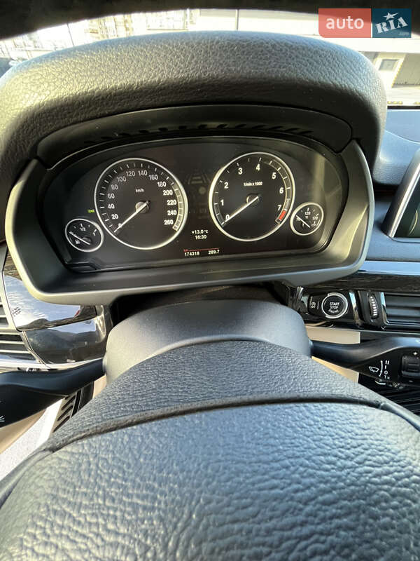Внедорожник / Кроссовер BMW X5 2014 в Киеве