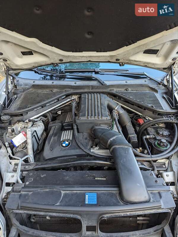 Внедорожник / Кроссовер BMW X5 2009 в Киеве
