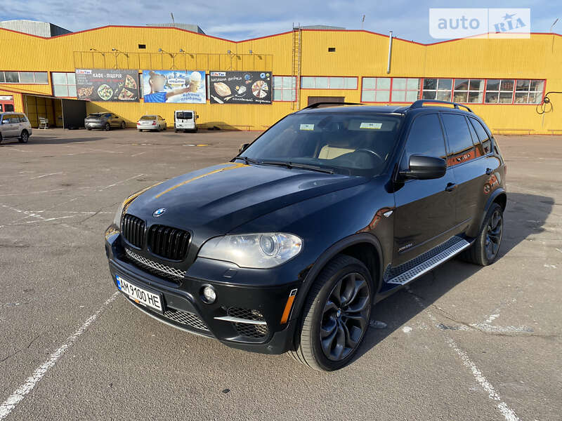 Внедорожник / Кроссовер BMW X5 2011 в Житомире