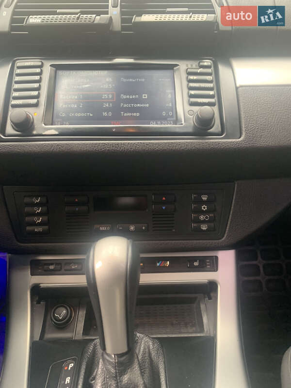 Внедорожник / Кроссовер BMW X5 2000 в Одессе