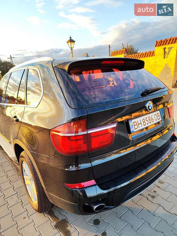 Внедорожник / Кроссовер BMW X5 2010 в Измаиле
