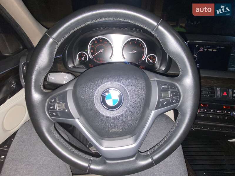 Позашляховик / Кросовер BMW X5 2015 в Запоріжжі