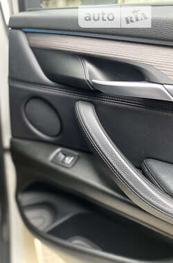 Позашляховик / Кросовер BMW X5 2015 в Кривому Розі