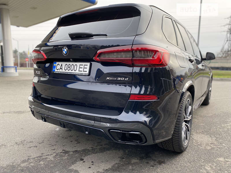 Внедорожник / Кроссовер BMW X5 2019 в Черкассах