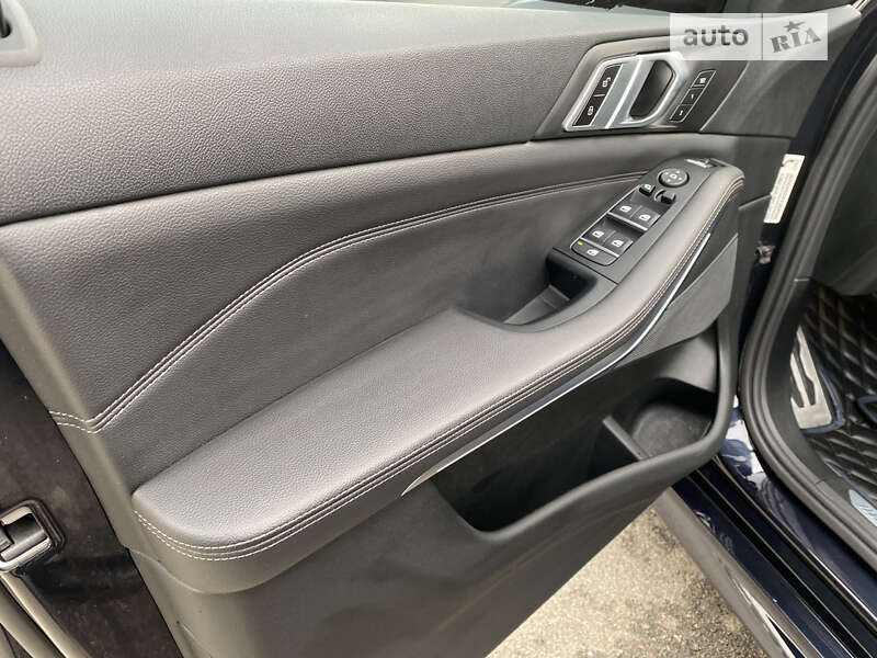 Внедорожник / Кроссовер BMW X5 2019 в Черкассах