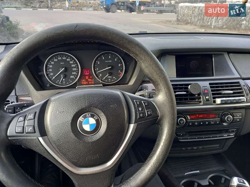 Внедорожник / Кроссовер BMW X5 2007 в Житомире