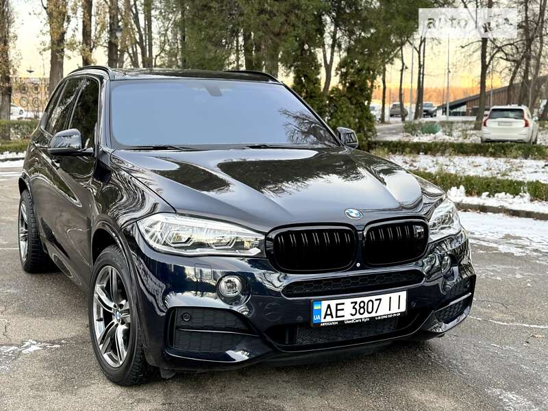 Позашляховик / Кросовер BMW X5 2013 в Києві
