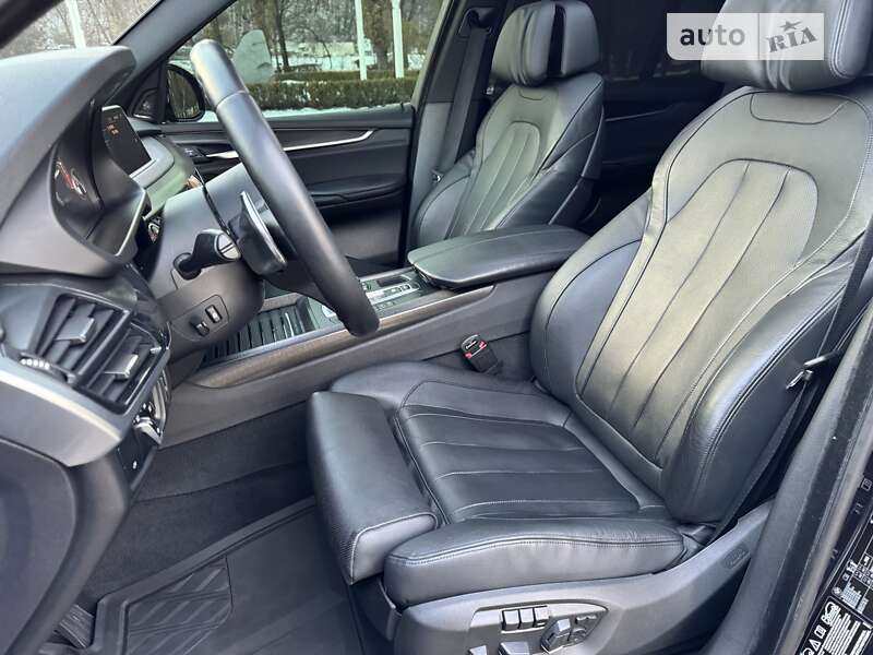 Позашляховик / Кросовер BMW X5 2013 в Києві