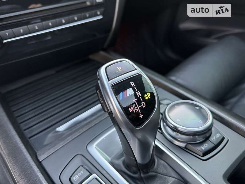 Позашляховик / Кросовер BMW X5 2013 в Києві