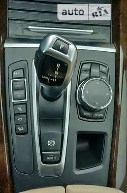 Внедорожник / Кроссовер BMW X5 2014 в Днепре
