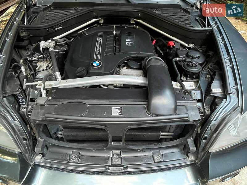Позашляховик / Кросовер BMW X5 2012 в Подільську