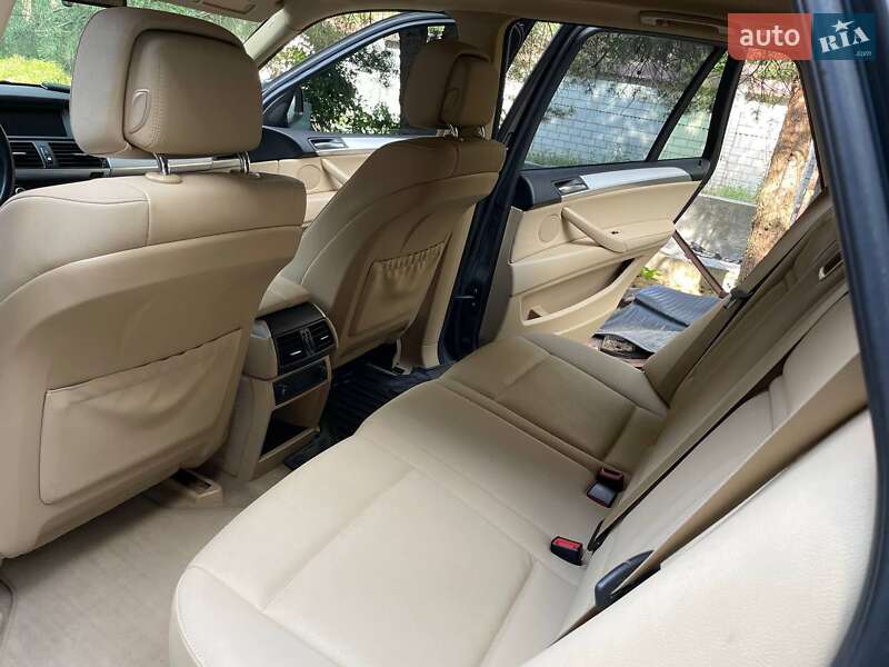 Позашляховик / Кросовер BMW X5 2012 в Подільську