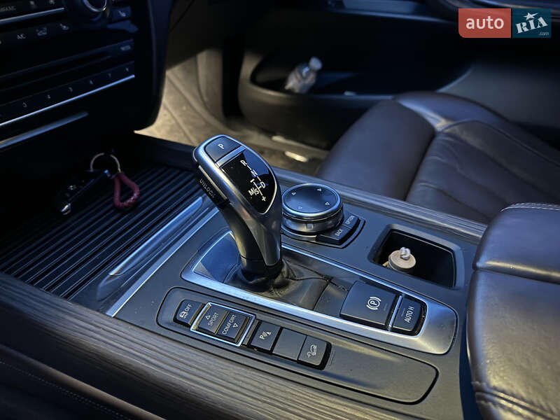 Внедорожник / Кроссовер BMW X5 2014 в Днепре