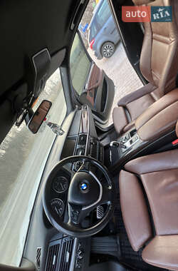 Внедорожник / Кроссовер BMW X5 2011 в Черновцах