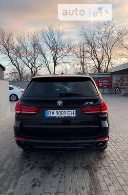 Внедорожник / Кроссовер BMW X5 2015 в Александрие
