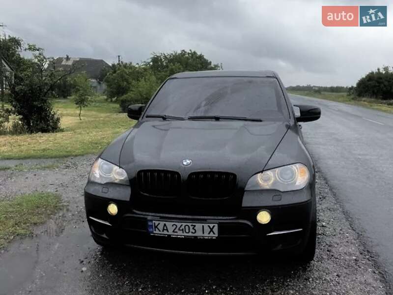 Позашляховик / Кросовер BMW X5 2011 в Харкові