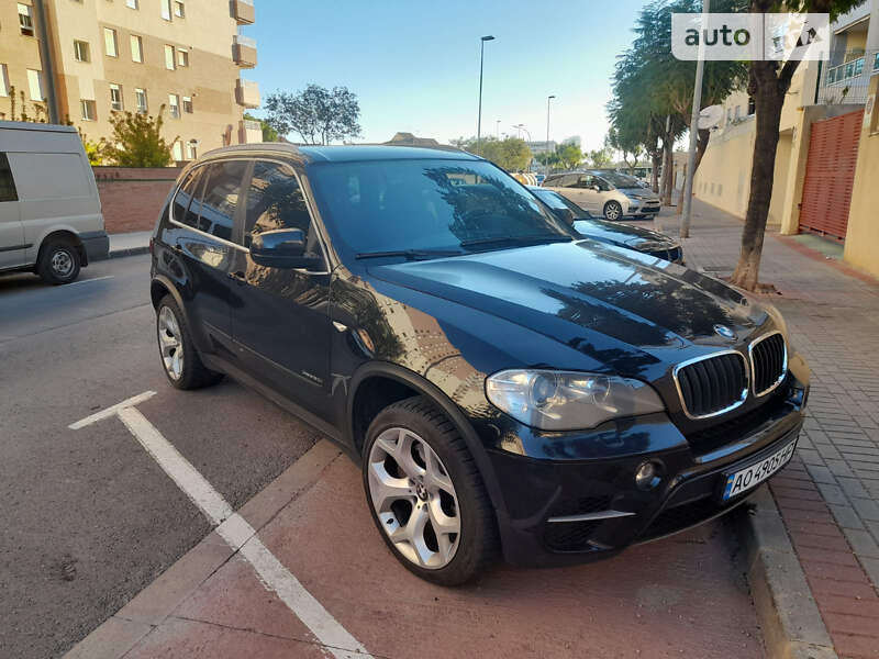 Внедорожник / Кроссовер BMW X5 2010 в Иршаве