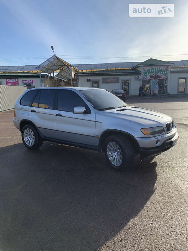 Внедорожник / Кроссовер BMW X5 2003 в Стрые