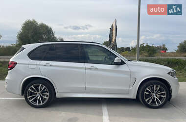 Позашляховик / Кросовер BMW X5 2017 в 