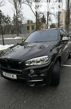 Купить б/у BMW X5 III (F15) M50d 3.0d AT (381 л.с.) 4WD дизель автомат в  Ижевске: чёрный БМВ Х5 III (F15) внедорожник 5-дверный 2018 года на Авто.ру  ID 11