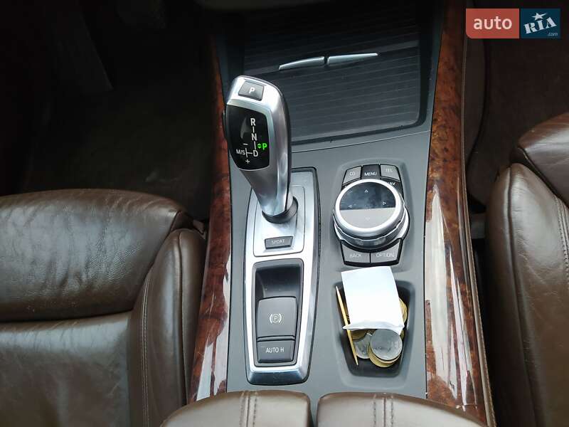 Внедорожник / Кроссовер BMW X5 2010 в Одессе