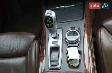 Внедорожник / Кроссовер BMW X5 2010 в 