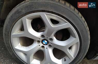Внедорожник / Кроссовер BMW X5 2010 в 