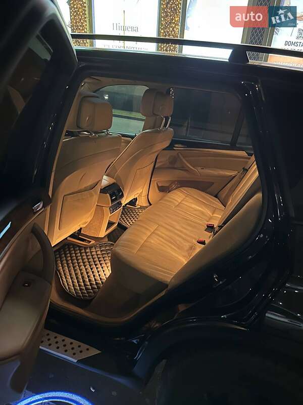 Позашляховик / Кросовер BMW X5 2013 в Одесі