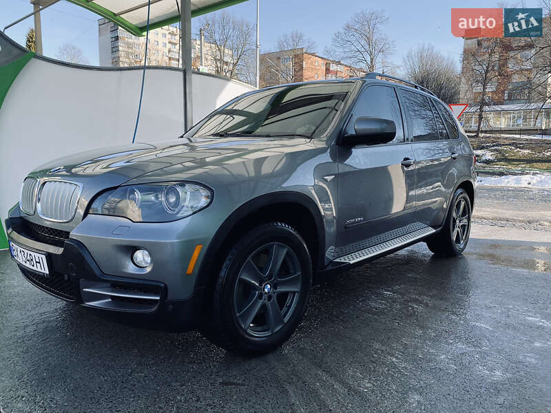 Внедорожник / Кроссовер BMW X5 2010 в Хмельницком