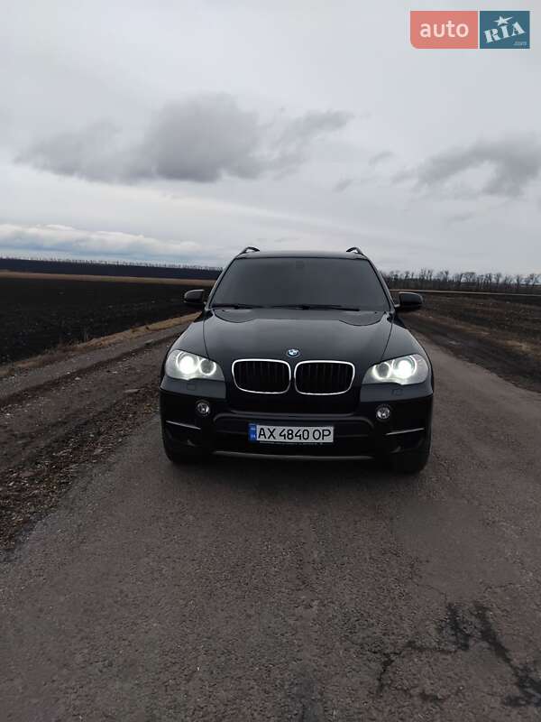 Позашляховик / Кросовер BMW X5 2011 в Полтаві