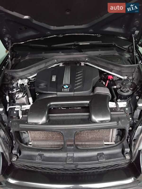 Позашляховик / Кросовер BMW X5 2011 в Полтаві