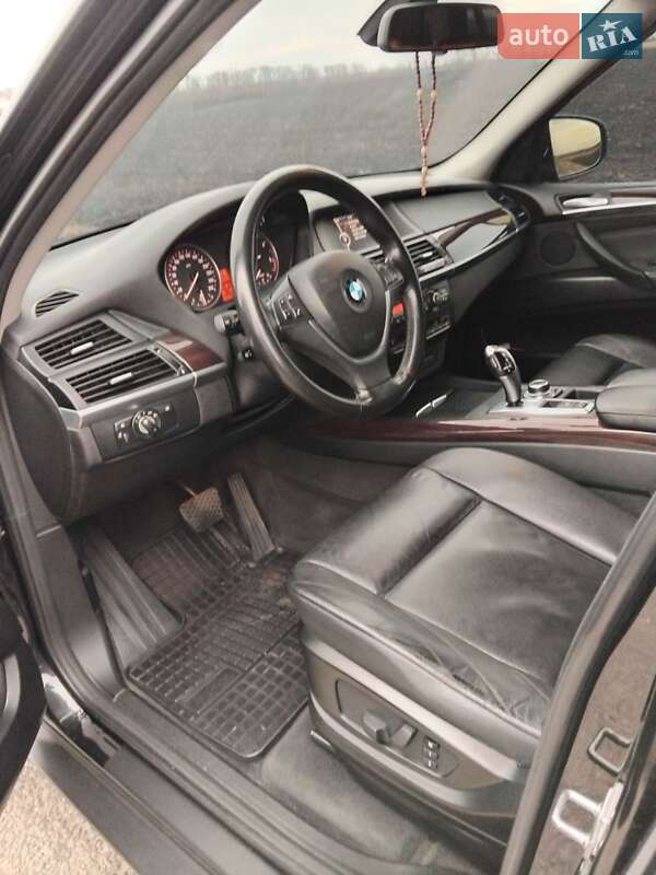 Позашляховик / Кросовер BMW X5 2011 в Полтаві